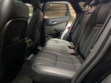 Land Rover Range Rover Velar D240 — photo 10