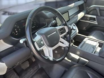 Land Rover Defender 110 P400e — photo 5