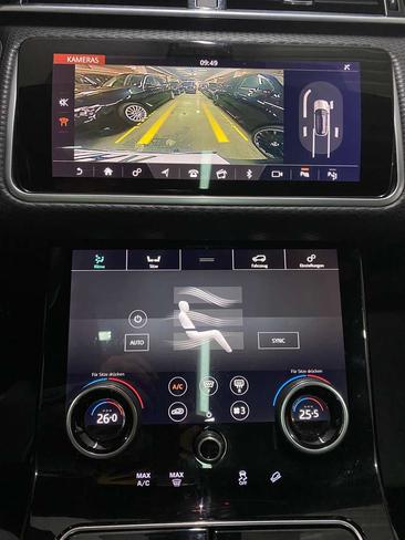 Land Rover Range Rover Velar D240 — photo 12