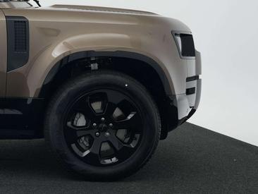 Land Rover Defender 130 D300 MHEV — photo 7