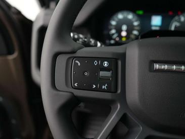 Land Rover Defender 130 D300 MHEV — photo 14