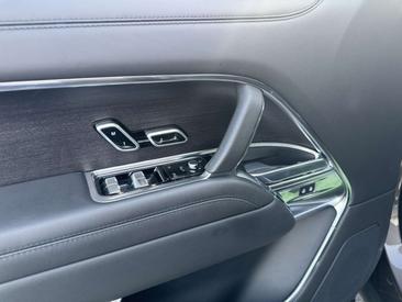 Land Rover Range Rover D350 — photo 16