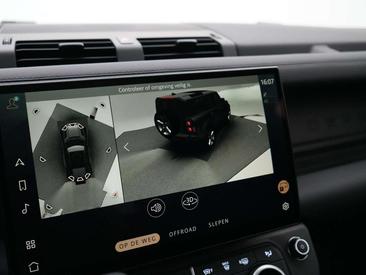 Land Rover Defender 130 D300 MHEV — photo 27