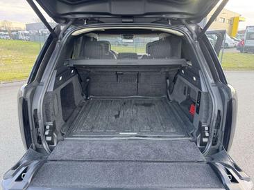 Land Rover Range Rover D350 — photo 30