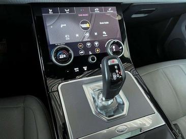 Land Rover Range Rover Evoque P250 — photo 15