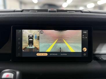 Land Rover Defender 110 SE 2.0 D240 — photo 4