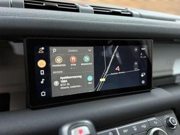 Land Rover Defender 110 SE 2.0 D240 — photo 42