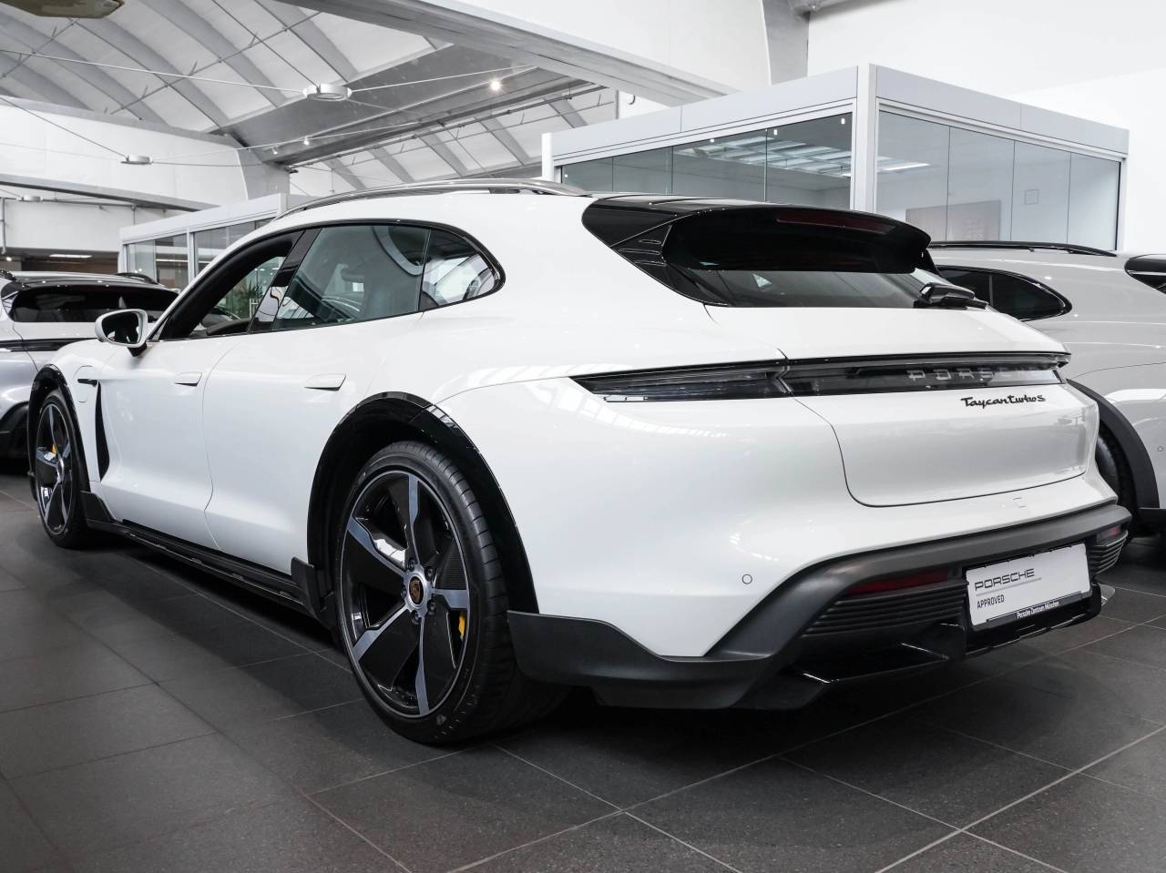 Porsche Taycan Turbo S Cross Turismo - 2023 - Joinsteer - #3