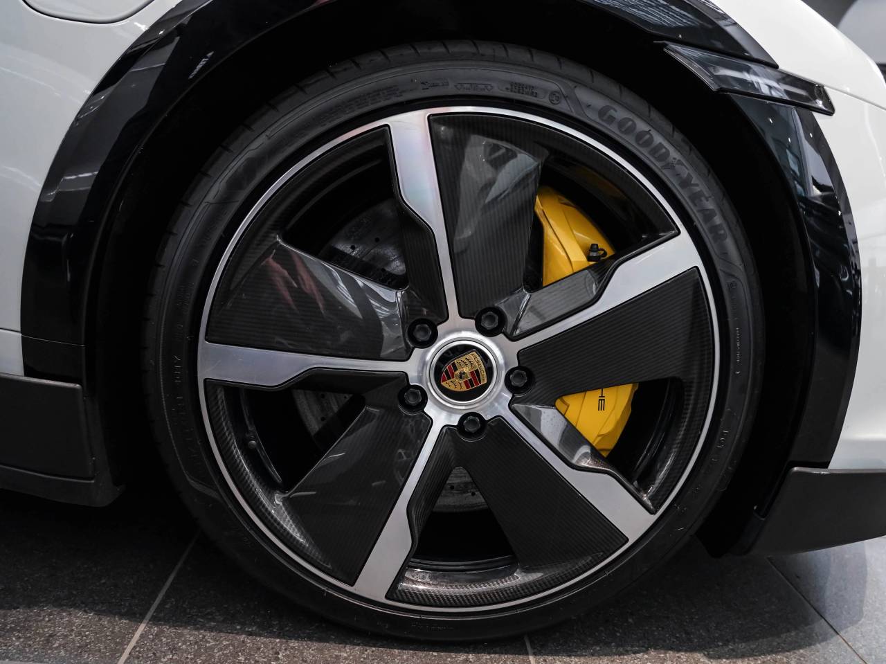 Porsche Taycan Turbo S Cross Turismo - 2023 - Joinsteer - #26