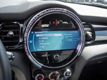 Mini 3 Portes Berline Cooper C — photo 11