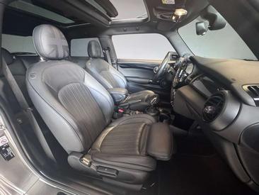 Mini 3 Portes Berline Cooper S — photo 22