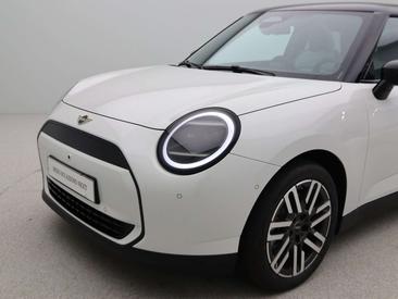 Mini 3 Portes Berline Cooper E — photo 10
