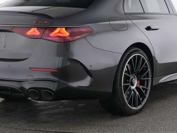 Mercedes Classe E Berline 53 4MATIC — photo 3