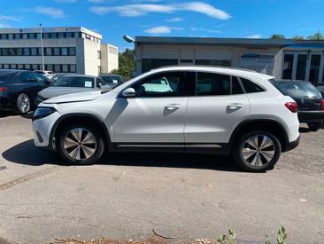 Mercedes EQA 250 — photo 2