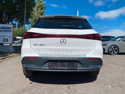 Mercedes EQA 250