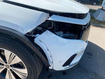 Mercedes EQA 250 — photo 9