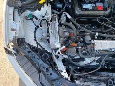 Mercedes EQA 250 — photo 14
