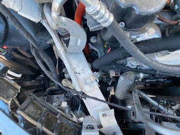 Mercedes EQA 250 — photo 17
