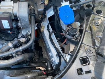 Mercedes EQA 250 — photo 19