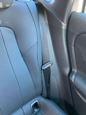 Mercedes EQA 250 — photo 43