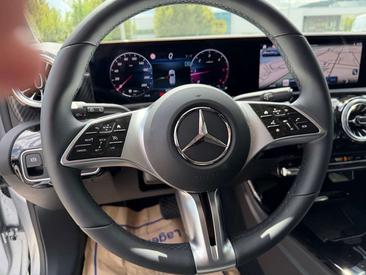Mercedes Classe A Berline 200 D — photo 18