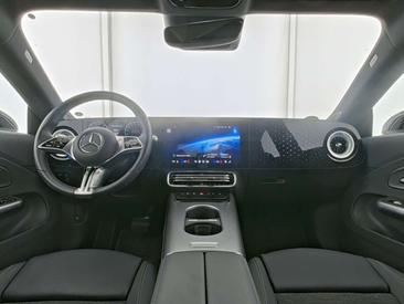 Mercedes CLA Berline 350 — photo 6