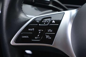 Mercedes Classe C Berline 300 E — photo 17