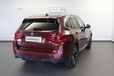 BMW iX3 — photo 3