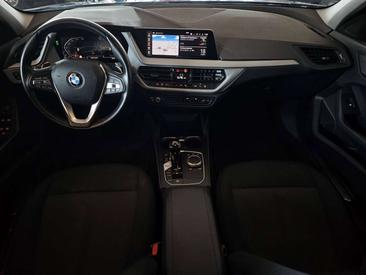 BMW Série 1 Berline 118d — photo 18