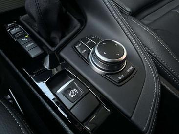 BMW X2 XDrive25e — photo 23
