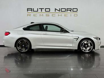 BMW M4 Competition — photo 4