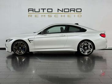 BMW M4 Competition — photo 12