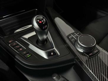 BMW M4 Competition — photo 26
