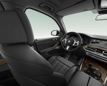 BMW X5 XDrive45e — photo 12