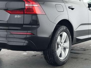 Volvo XC60 B5 — photo 9