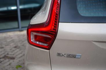 Volvo EX40 Single Motor Extended Range — photo 8