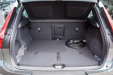 Volvo EX40 Single Motor Extended Range — photo 10