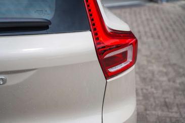 Volvo EX40 Single Motor Extended Range — photo 9