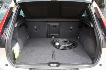 Volvo EX40 Single Motor Extended Range — photo 10