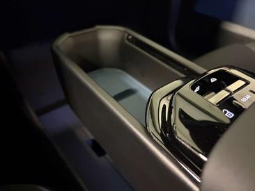 Volvo EX30 Single Motor — photo 38