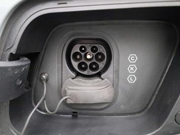 Volvo EX30 Single Motor Extended Range — photo 12