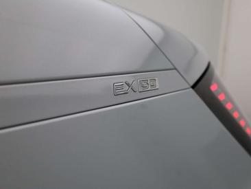 Volvo EX30 Single Motor Extended Range — photo 14