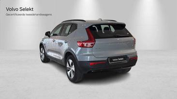 Volvo XC40 Berline T2 — photo 3