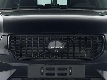 Volvo XC40 B3 — photo 4