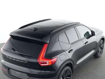Volvo XC40 B3 — photo 9