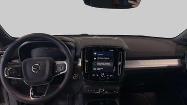 Volvo XC40 Berline T2 — photo 12