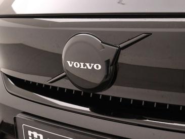 Volvo EC40 Coupé SUV Single Motor Extended Range — photo 6