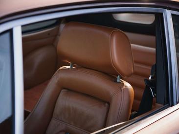 Porsche 911 Carrera 3.0 — photo 26