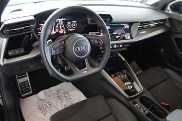 Audi RS3 Sportback — photo 8