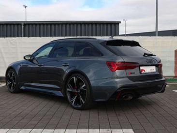 Audi RS6 avant Performance — photo 9